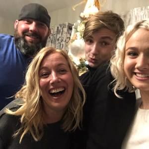 Meet your Posher, Fonda